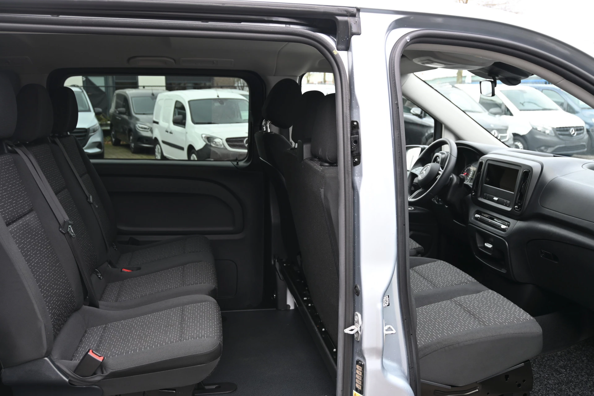 Mercedes-Benz Vito 2024 - 116 CDI DC L3 Pro image 9
