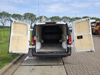 Mercedes-Benz Vito 2023 - 114 bild 13