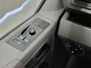 Volkswagen Transporter 2022 - 2.0TDI L2/H1 Dubbele Cabine Euro 6! image 15