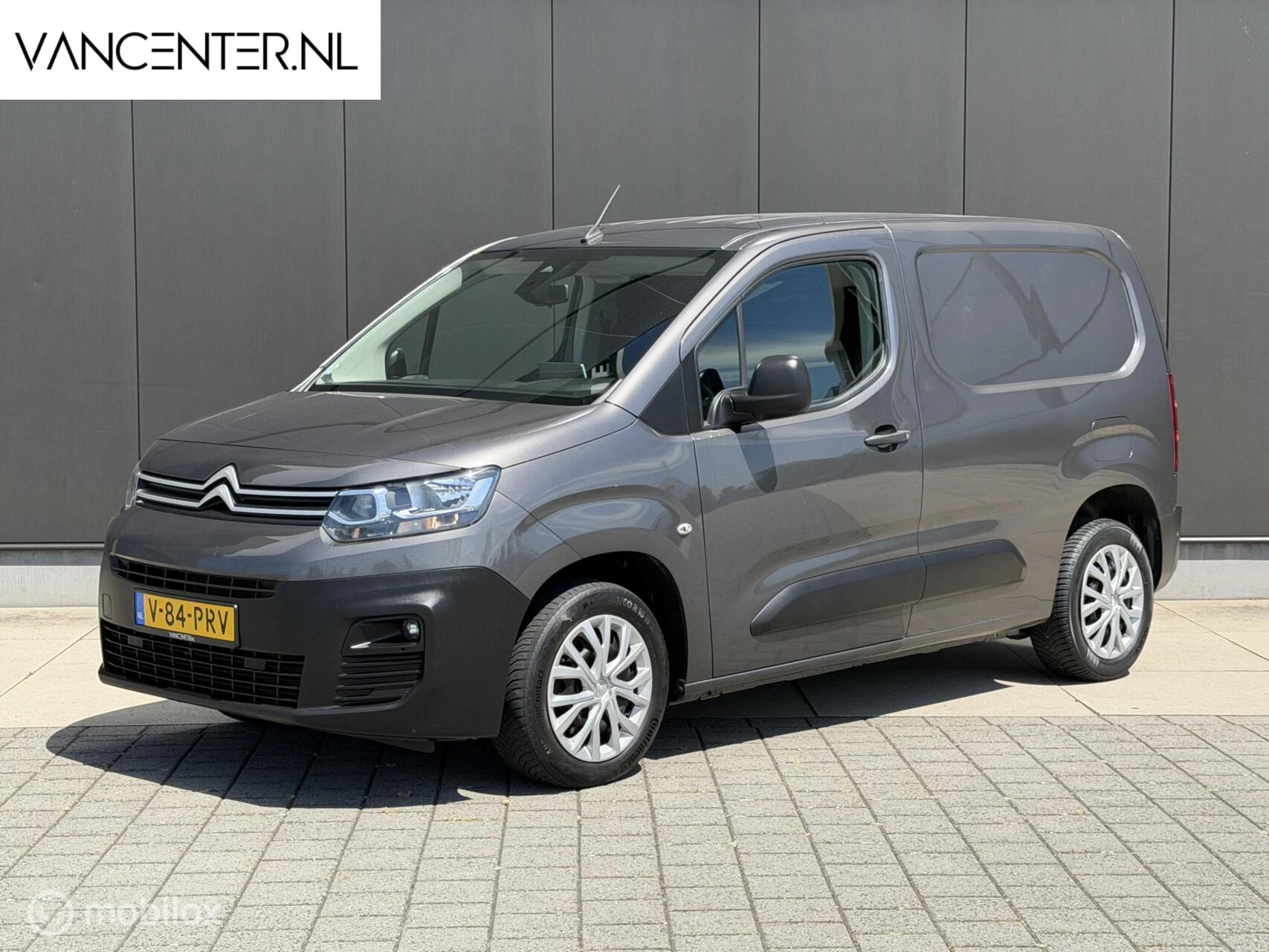Citroën Berlingo 2019 - 1.2 131PK BENZINE EAT8 Automaat Carplay afbeelding 1