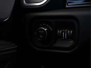 Dodge Ram 1500 2024 - Laramie Night SST Hurricane 426pk image 16