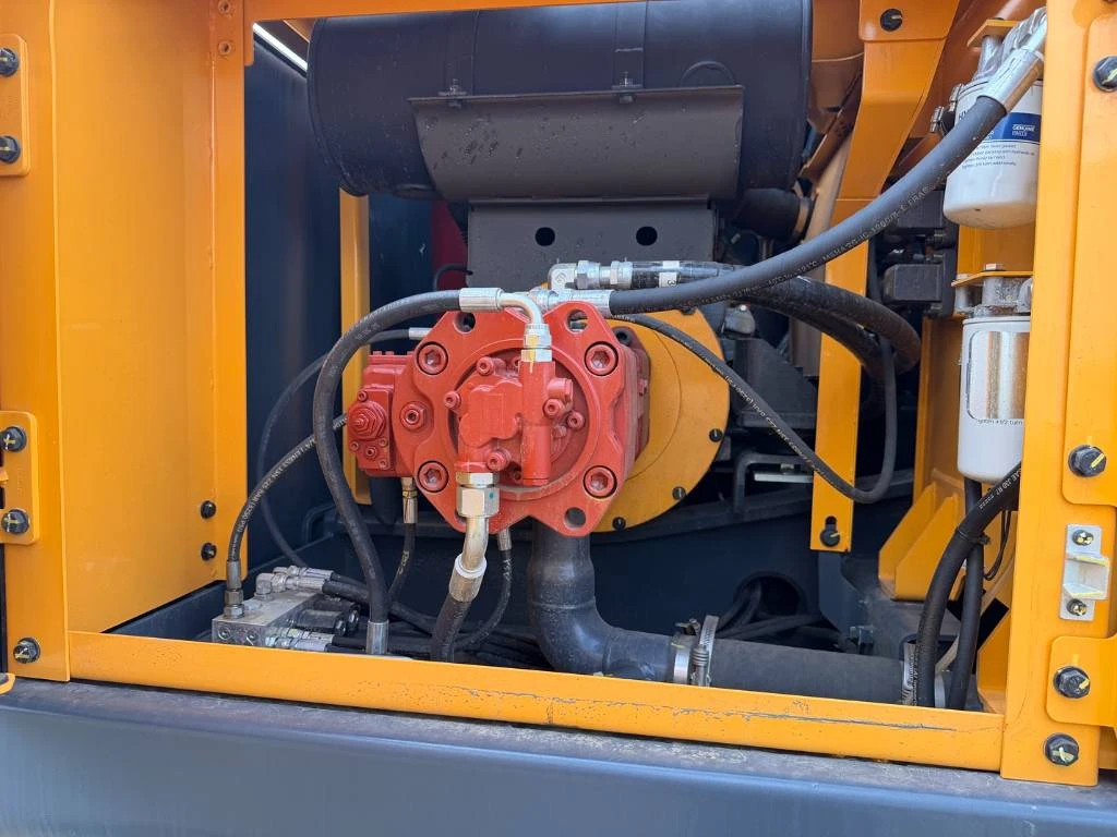 Hyundai 2026 - R215L NEW UNUSED afbeelding 10