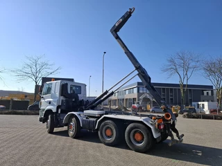 DAF CF 410 2015 - / 8X4 / DEB / FULL-STEEL / 2XBIG AXLE / HYVA 22 TON HOOKLIFT / TUV:29-12-2026 / 372783 KM / MANUAL / EURO-6 / 2015 zdjecie 7