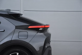 Toyota C-HR 2025 - 2.0 Plug-in Hybrid 220 Dynamic afbeelding 27