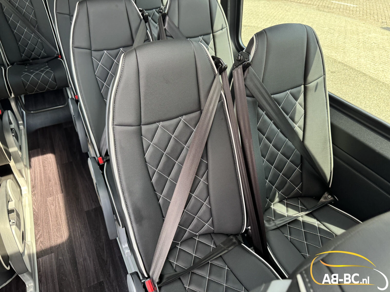 Mercedes-Benz Sprinter 2026 - Transfer 45, 21 Seats, Euro 6, Original German Product afbeelding 42