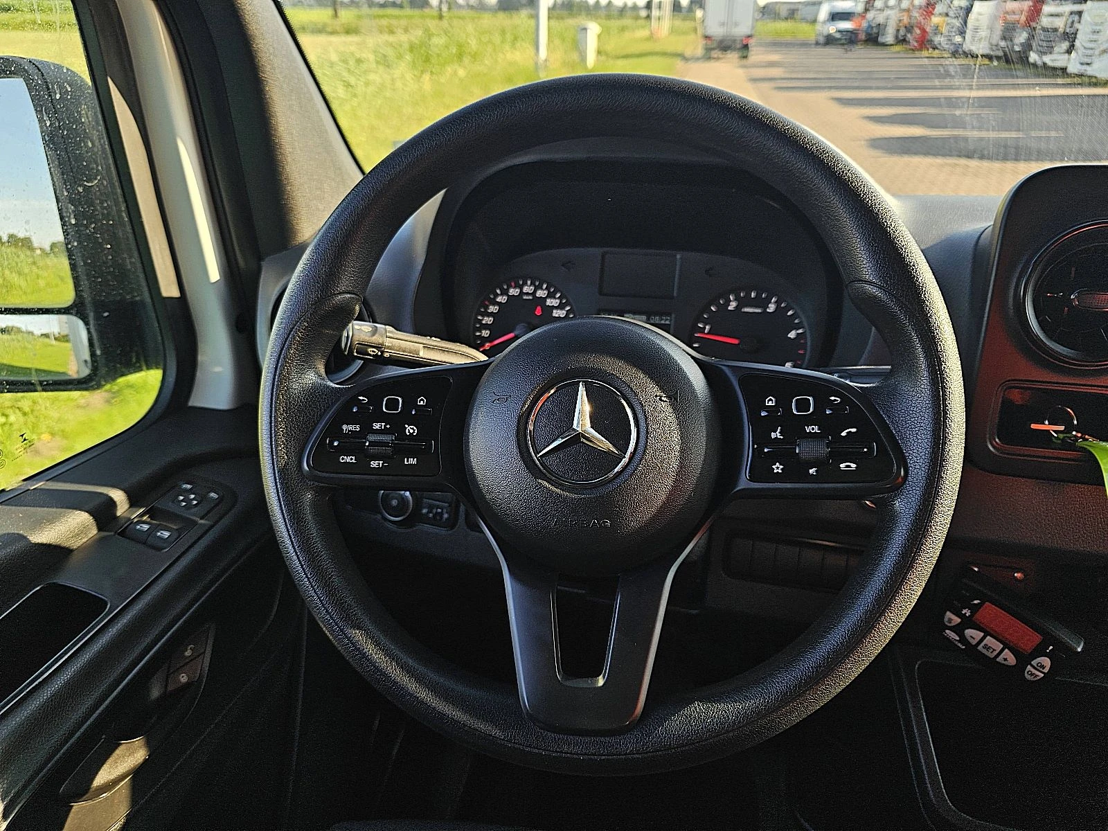 Mercedes-Benz Sprinter 2022 - 516 Bild 10