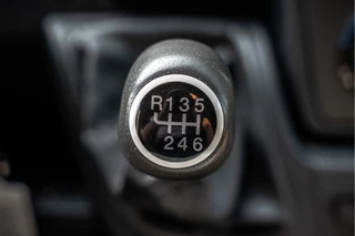 Peugeot Boxer 2015 - 2.2 HDi 110 L1H2 | Airco | Trekhaak zdjecie 22
