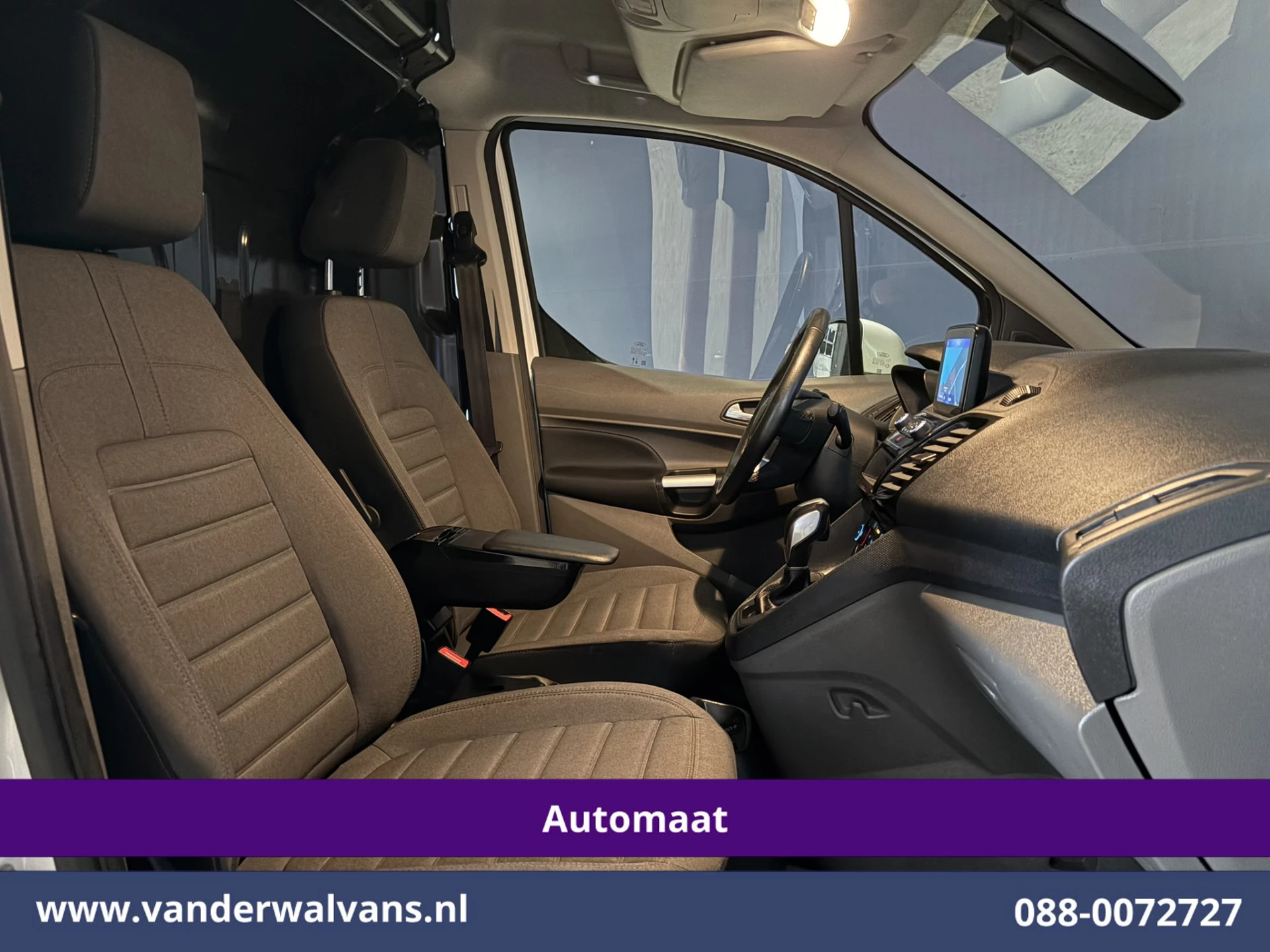 Ford Transit Connect 2022 - 1.5 EcoBlue 100pk Automaat L1H1 Euro6 Airco | Camera | Navigatie | Cruisecontrol obrázek 8
