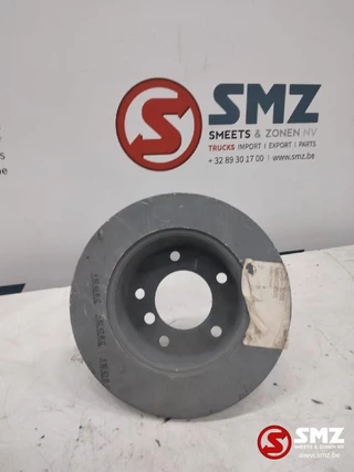 Mercedes-Benz Sprinter - Remschijf achter mercedes w901-904 a90242 afbeelding 1