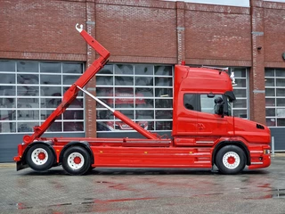 Scania T 2016 - T520 V8 6x2 - AJK Hooklift - New BUFFL interior - Retarder - Full air - Show truck zdjecie 18