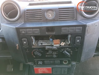 Land Rover Defender 2011 - 130 imagen 10