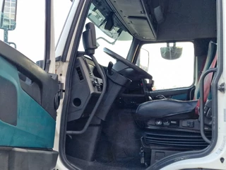 Volvo FM 2016 - 13.460 Globetrotter 6x2*4 - Frigo Carrier Supra 1150 U MT - Zepro loadlift - Steering axle bild 13