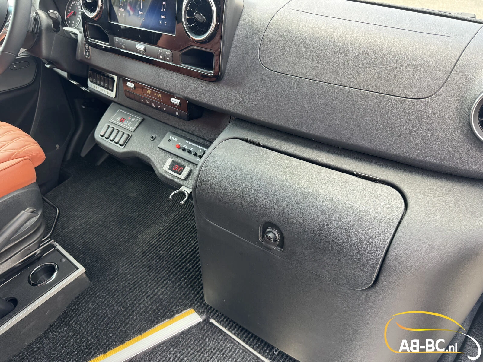 Mercedes-Benz 519 Storm, 21 Seats large luggage space, Euro 6 2026 Bild 53