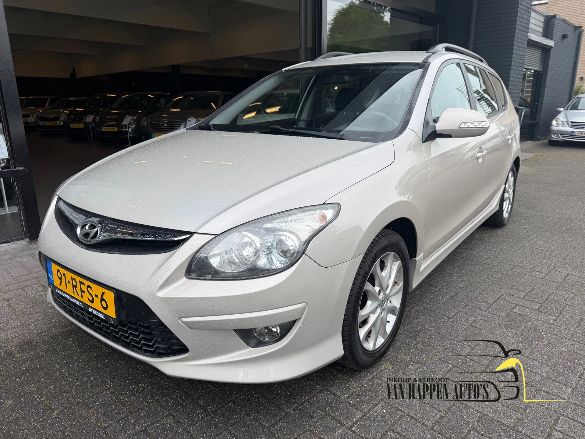 Hyundai i30 2011 - CW 1.4i i-Motion / apk 7-2027 afbeelding 2