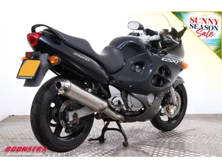 Suzuki GSX 2000 - 750 F 40.244 km! afbeelding 3 miniatuur