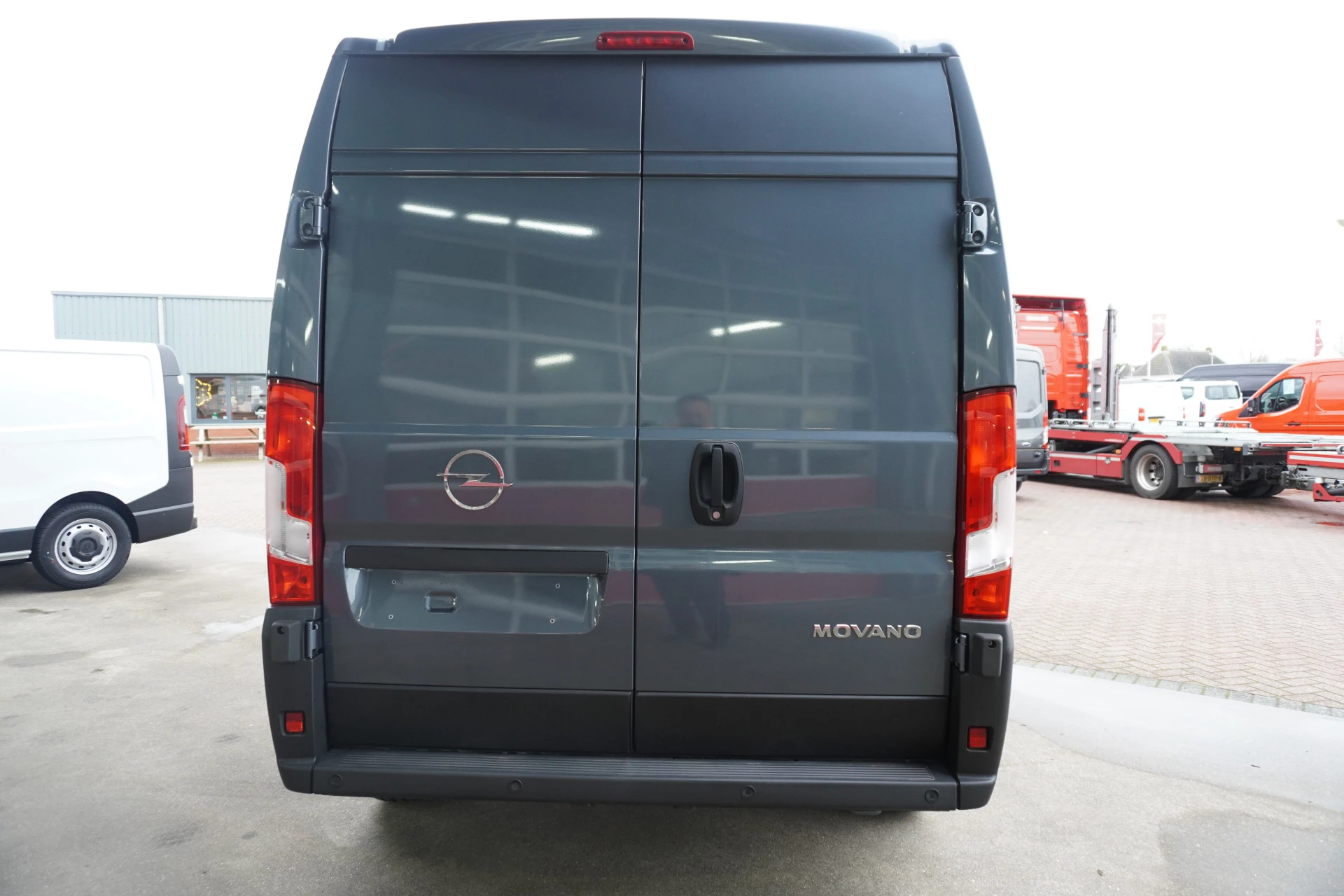 Opel Movano 2023 - 2.2D 140PK L2H2 3.5t afbeelding 6