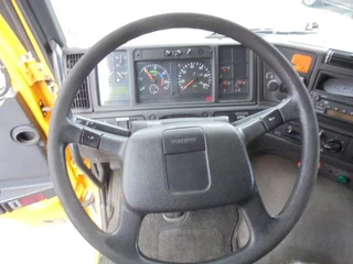 Terberg FM 1850 2002 - 8X4 TRIPLE NL TRUCK bild 9