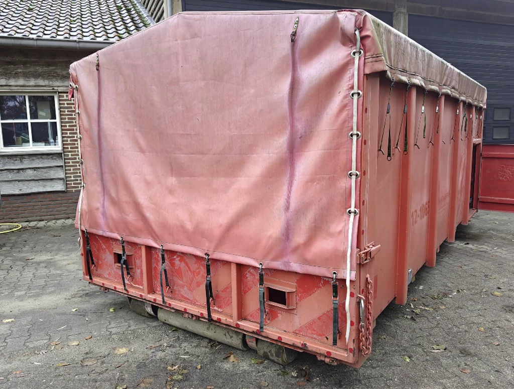 haakarm container Bild 4