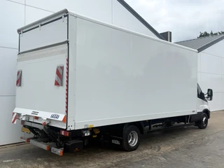 Iveco Daily 2024 - 72C18 3.0 Automaat Dubbellucht 1000kg Laadklep Airco Luchtvering Bakwagen Meubelbak Koffer image 2 thumbnail