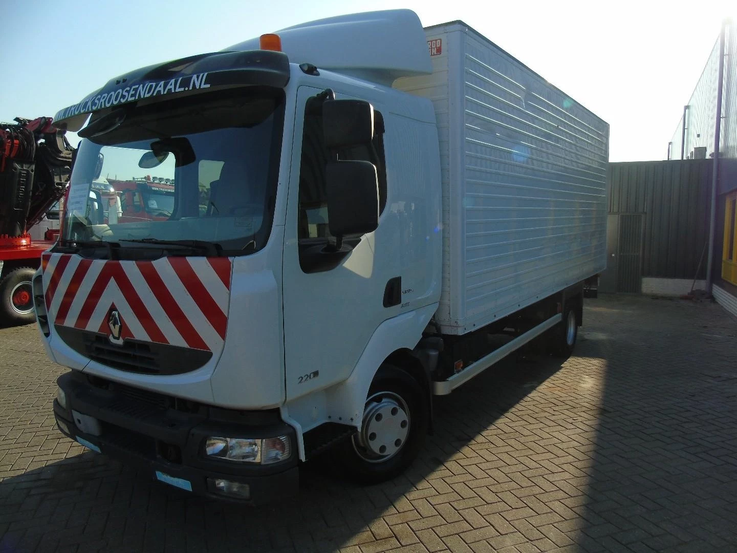 Renault Midlum 2012 imagen 2