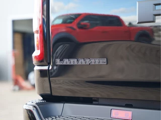 Dodge Ram 1500 2024 - Laramie Night SST Hurricane 426pk image 45