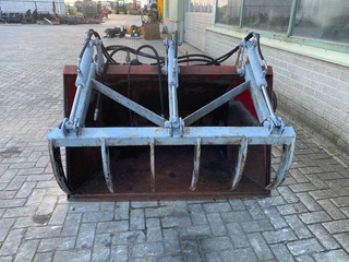Kubota - 520 for sale