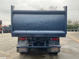MAN TGA 2003 - 33.363 6x6 Kipper 12m³ Manual Full steel image 3