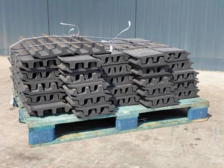 Komatsu N/A 2026 - PC300 / PC360 / PC400 Shoes/Pads immagine 3