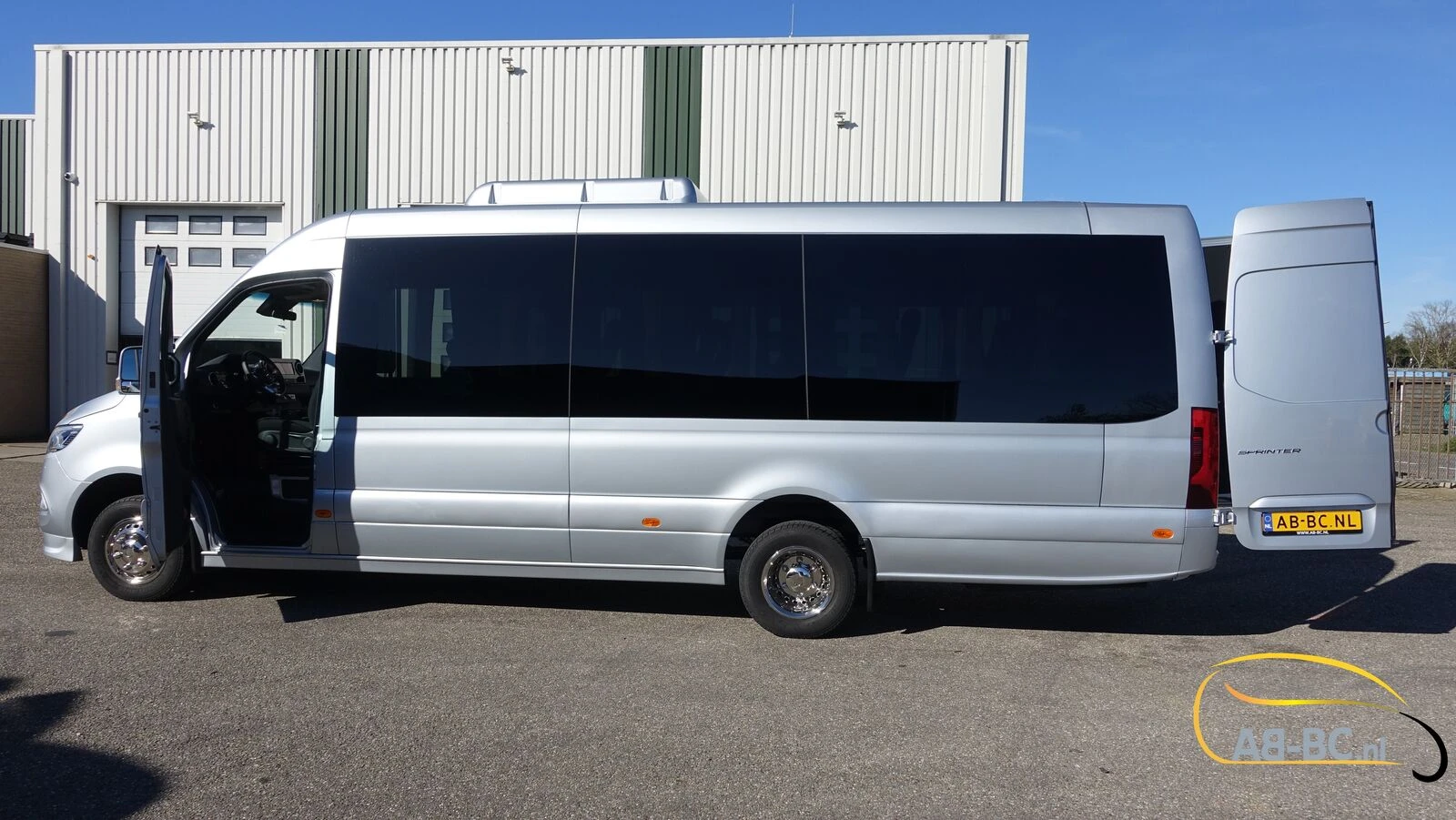 Mercedes-Benz Sprinter 2026 - NEW 519 CDI 24 Seats EURO 6 obrázek 19
