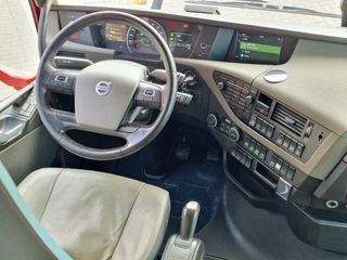 Volvo FH 2019 - 13.540 Globetrotter XL 6x2 - Chassis 4.30 WB - Retarder - Ocean race - Full air - Leather zdjecie 21