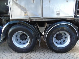 Volvo FM 12.340 2000 - N/A imagem 16