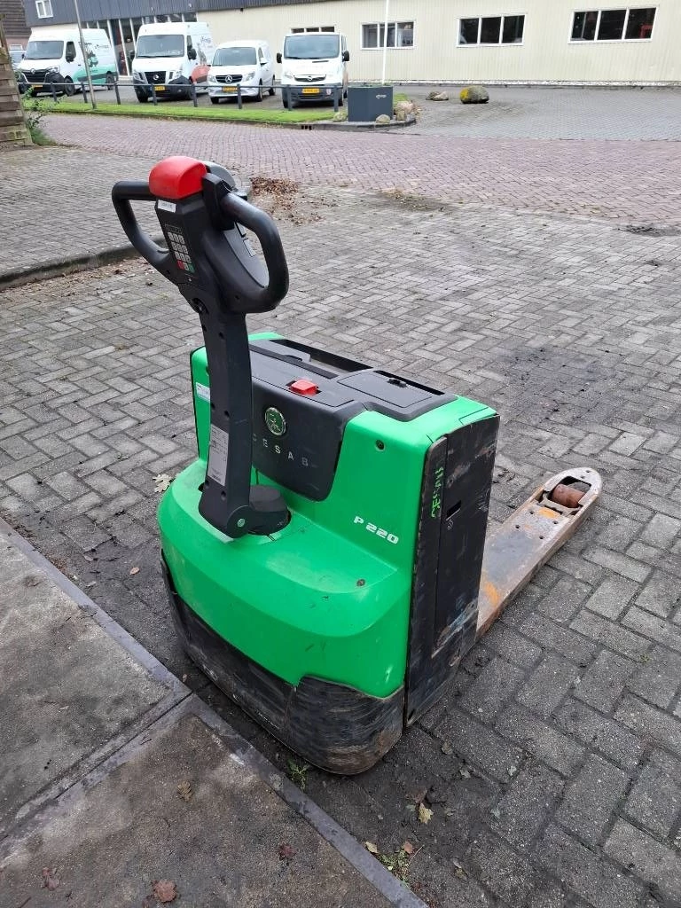 BT 2014 - (BT/Toyota) P220 palletwagen afbeelding 4