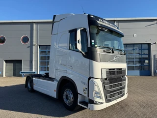 Volvo FH 2021 - FH5-500 / VEB+ / NO I-SAVE / I-PARKCOOL / DOUBLE TANK / ONLY:569500 KM / NAVI / FRIDGE / FULL-SPOILER / AUTOMATIC / EURO-6 / 2021 afbeelding 2 miniatuur