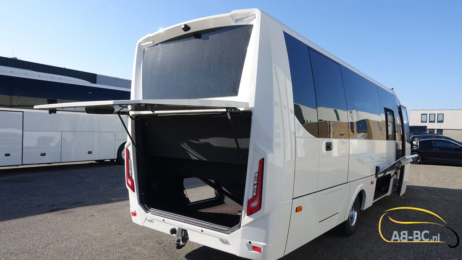 Iveco Rosero First Busworld Edition 31 Seats EURO 6 2026 afbeelding 10