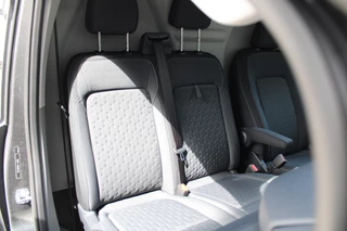 Ford Transit Custom 2024 - 320 2.0 TDCI L2H1 Limited 150pk - Adaptive Cruise - Verwarmd stuur - Blind spot - Navigatie - Camera - Draadloos laden - Rijklaar obrazek 37