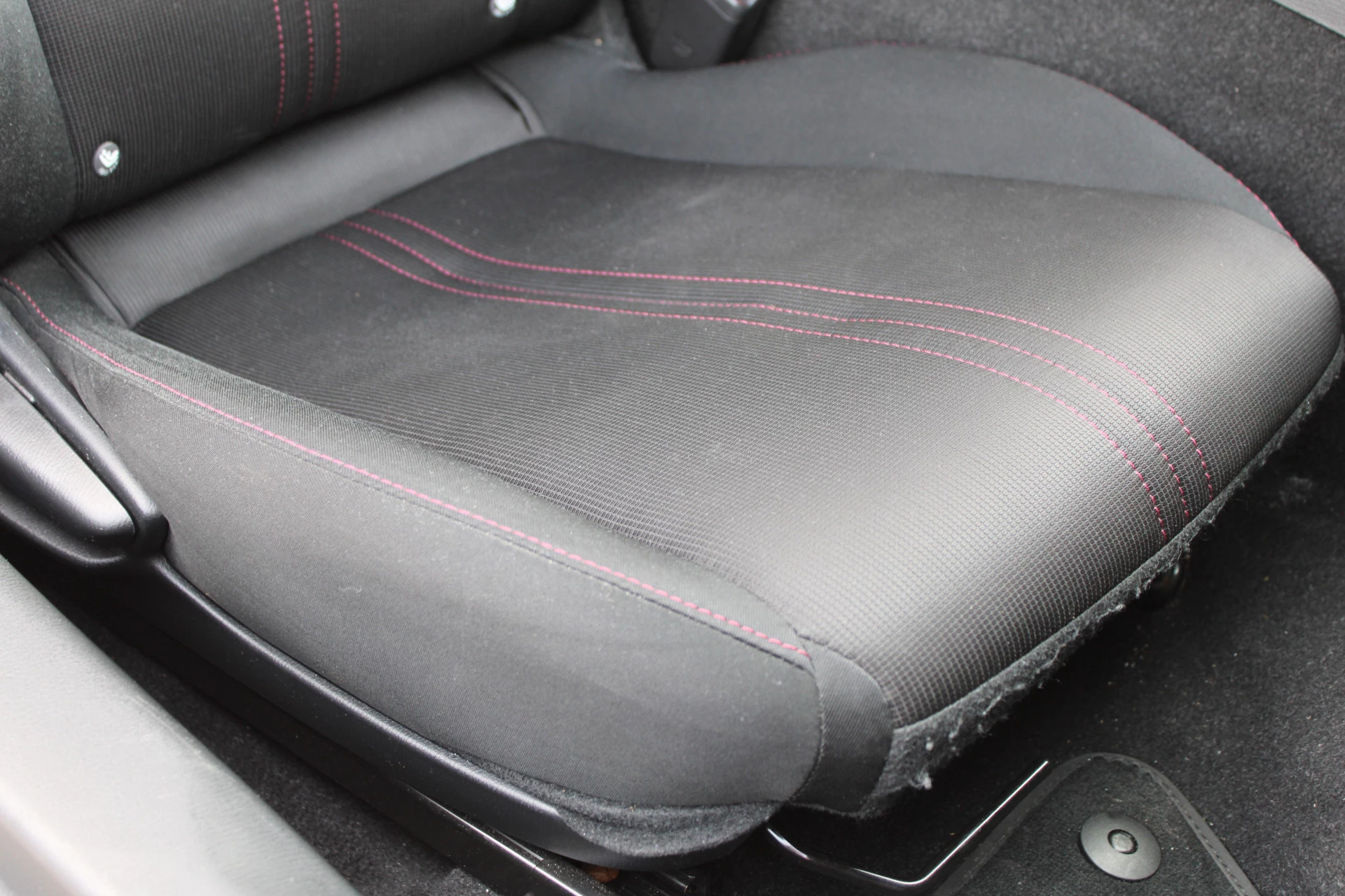 Mazda MX-5 2016 - 1.5 SkyActiv-G 131 TS afbeelding 25