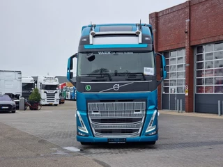 Volvo FH 2025 - 500 Globetrotter XL Cartransporter Blyss Modulo 6 - Like new - Low KM - I parkcool obrazek 2