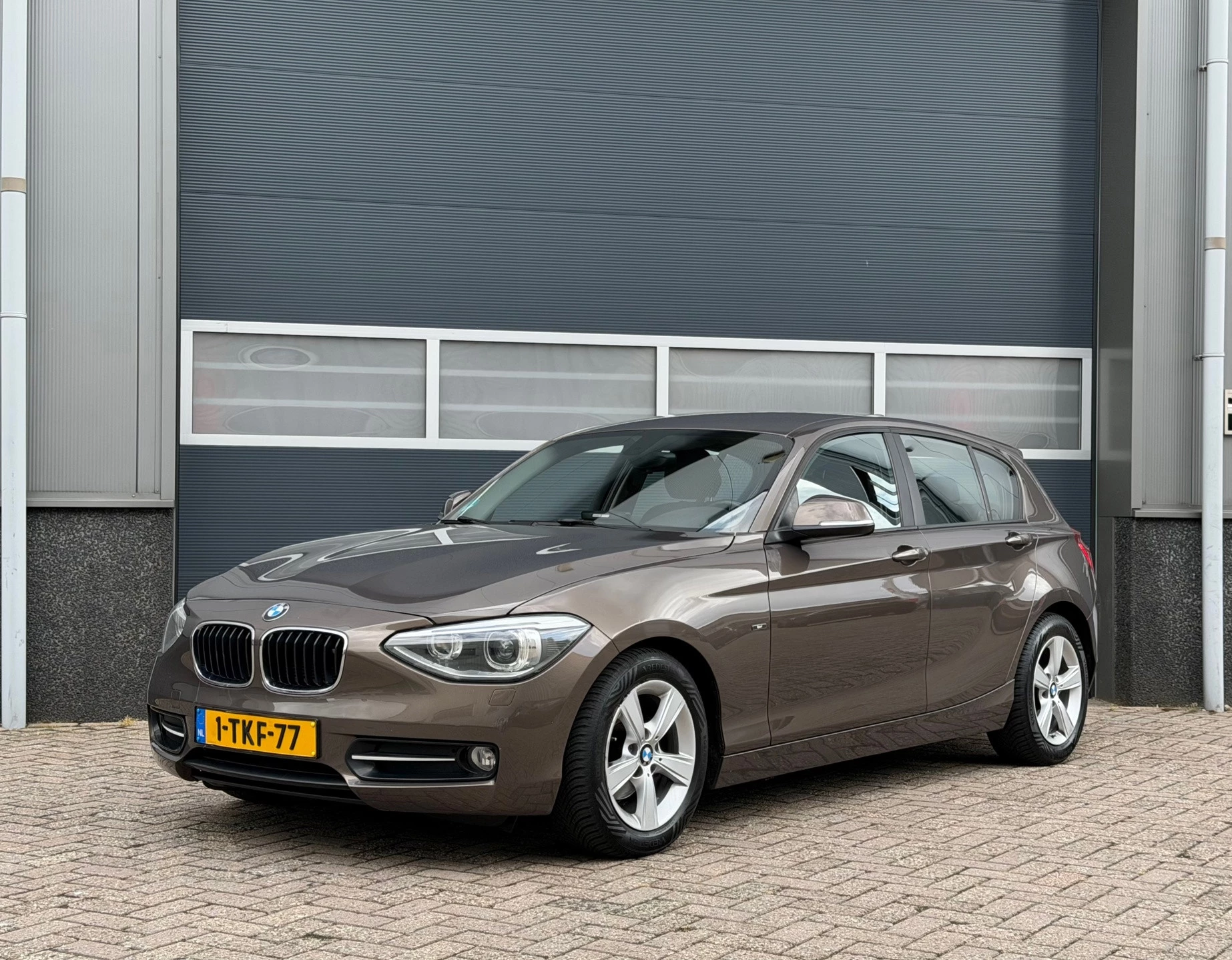 BMW 1 Series 2014 - 114i EDE Corporate Lease Edition bj.2014 Navi|Clima|NL auto. image 1