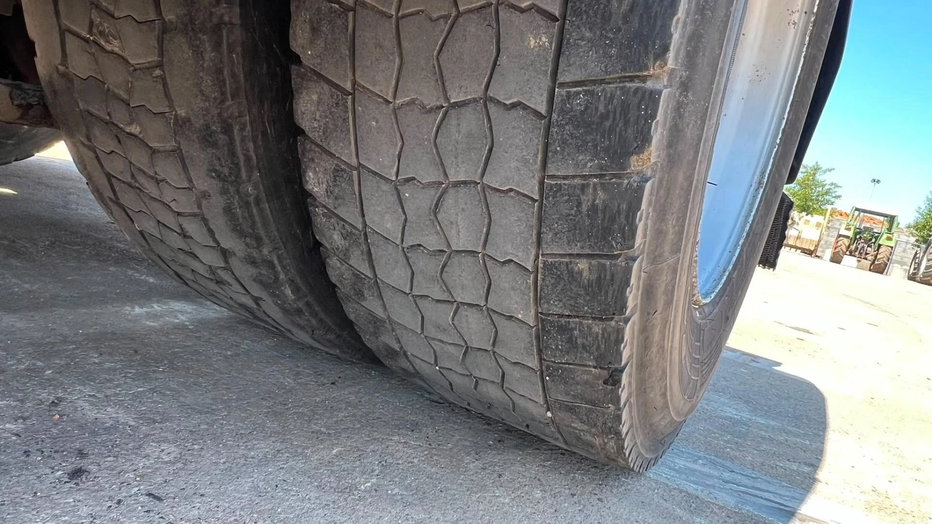 DAF XF 105.460 2007 Bild 13