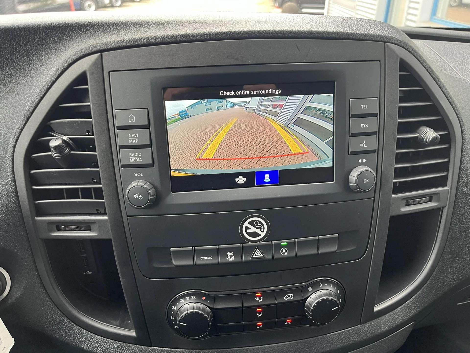 Mercedes-Benz Vito 2024 - 114 CDI L2/Automaat/Apple-Android carplay afbeelding 7