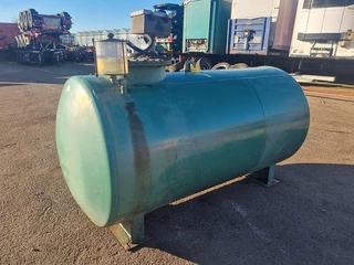 THYSSEN UNFORMTECHNIK STEEL DOUBLE SIDE TANK | 6616-D 2000 - N/A bild 1