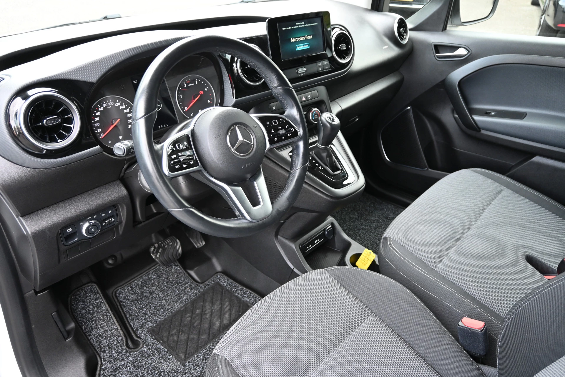 Mercedes-Benz Citan 2023 - 110 CDI L1 Pro obrázek 4
