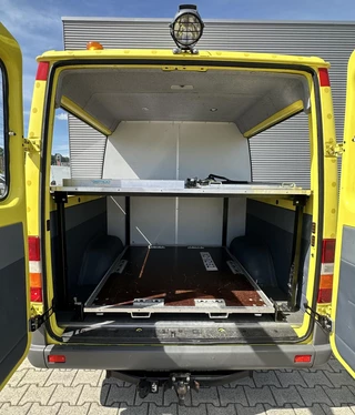 Mercedes-Benz Sprinter 1998 - 310 D lang/hoog Personenbus 8 zitpl.ambulance image 19