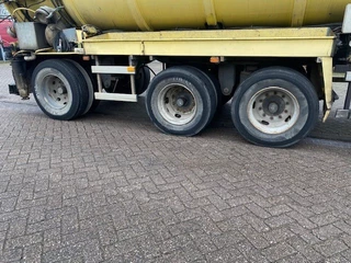 Floor N/A 1980 - FLOOR 17-28 VACUUM TRAILER bild 3