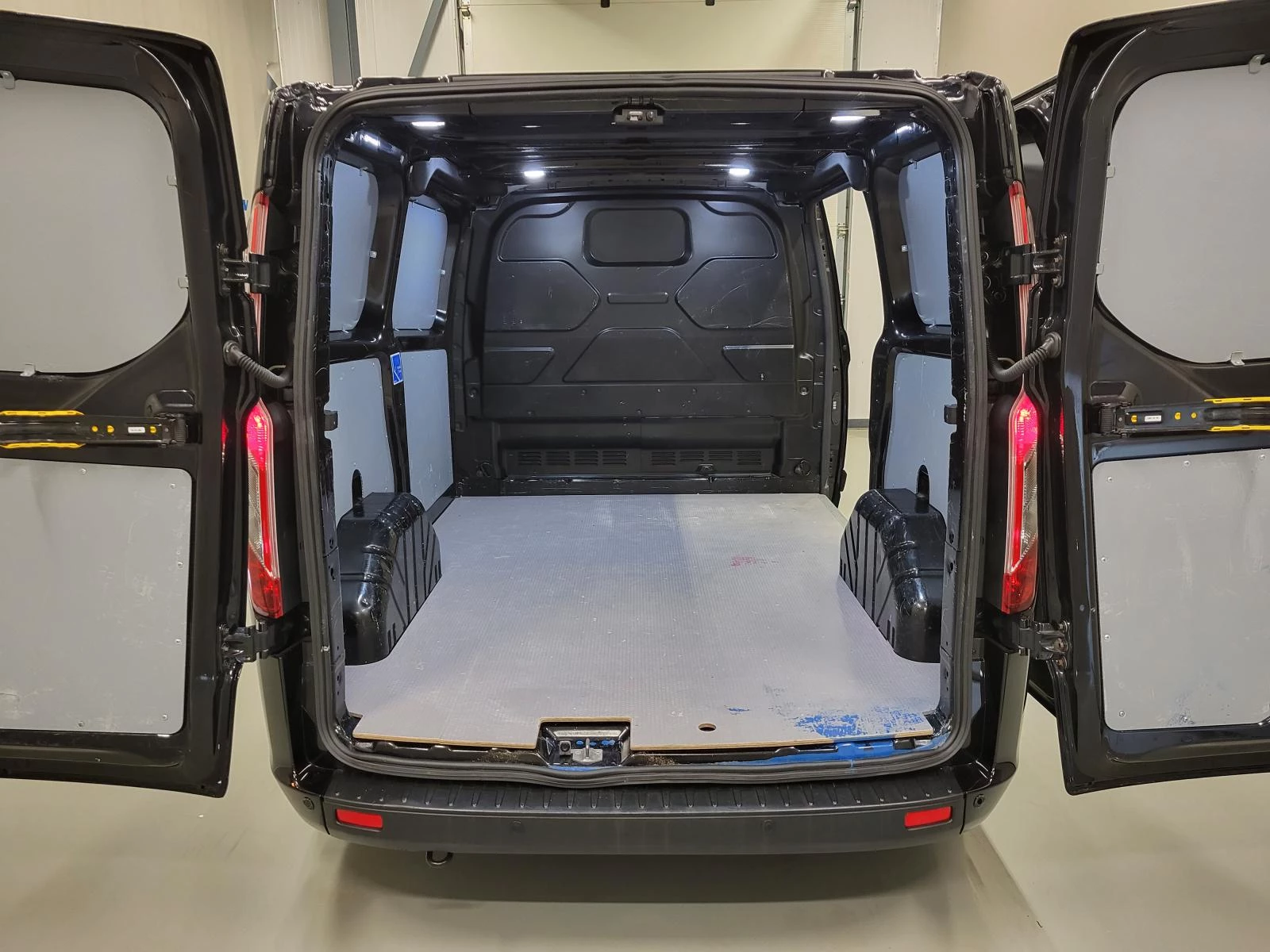 Ford Transit Custom 2022 - 2.0TDCI 3-zits Euro 6! image 5
