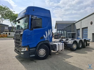 Scania R 2021 - NGS R650 V8 / 8X2 / RETARDER / TECHNICAL 80TON / 9TON FRONT AXLE / ONLY:687461 KM / LWDS / LEATHER / NAVI / FRIDGE / AUTOMATIC / EURO-6 / 2021 te koop