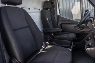 Mercedes-Benz Sprinter 2023 - 315 CDI | 150 PK | Automaat | Bakwagen met laadklep | Zijdeur | Camera | Cruise | Mbux | Climatronic imagen 13