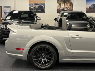 Ford Mustang 2006 - Convertible 4.6i V8 GT 335PK Roush Limited Nr. 05-2218 zdjecie 53