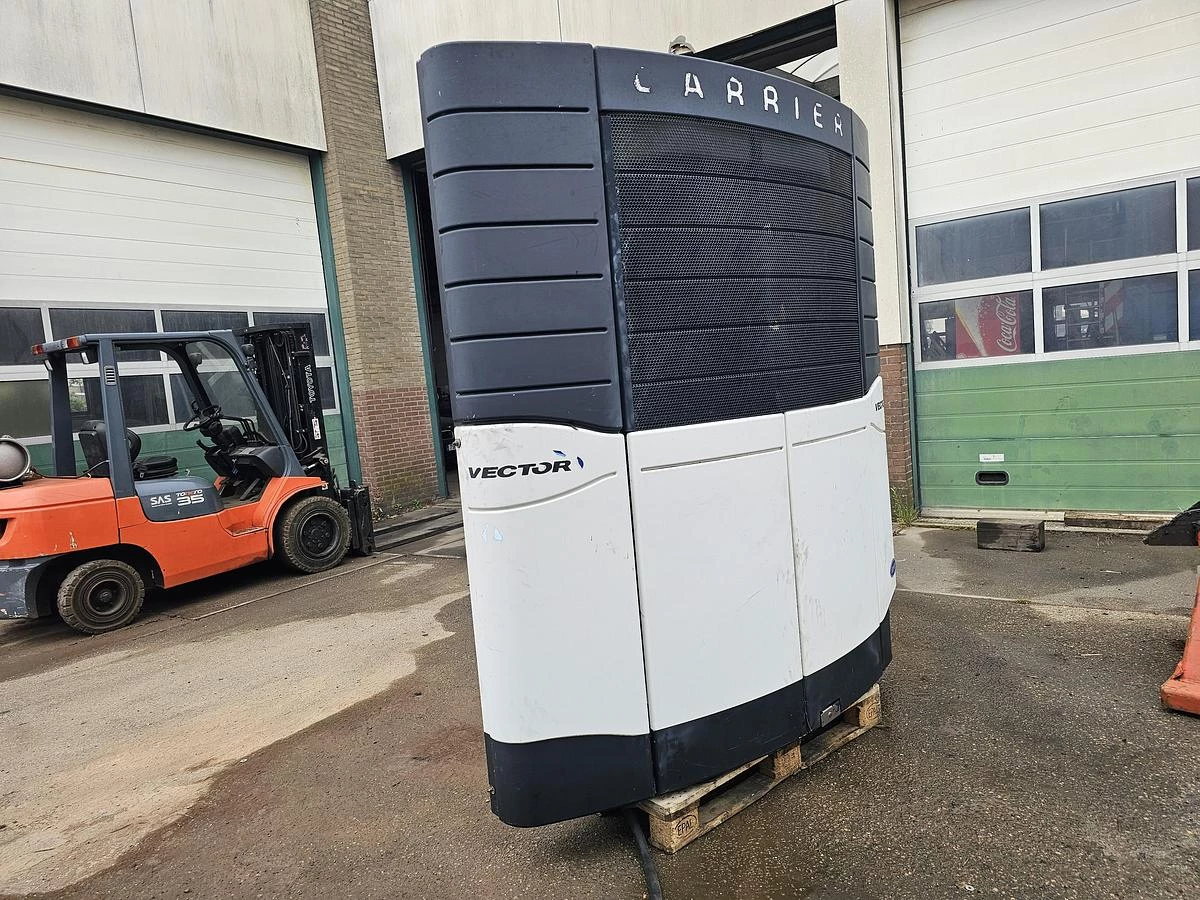 CARRIER VECTOR 1900 MT 2005 afbeelding 3