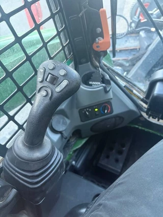 Bobcat N/A 2020 - T 770 | grader 108 imagem 4